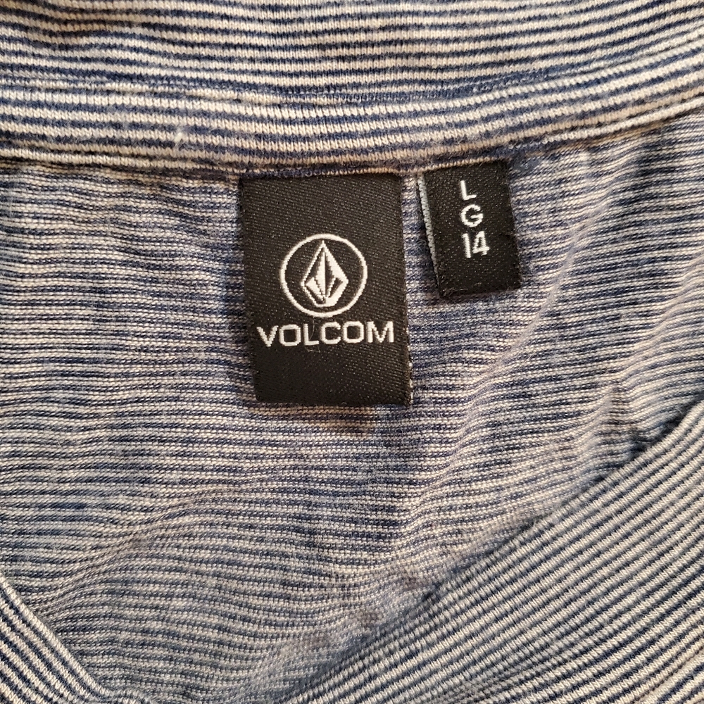Volcom Women's Open Arms Cold Shoulder Navy Stripe Dress Large - Picture 6 of 7